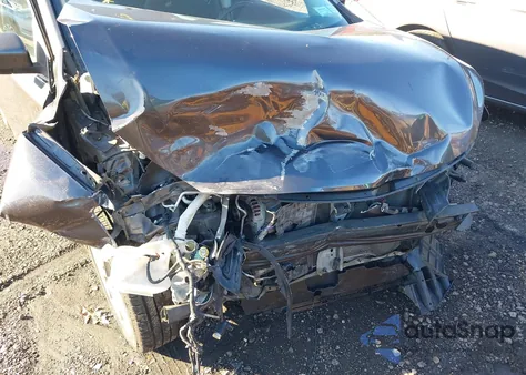 2014 Nissan Sentra Sr z USA, uszkodzony, nr VIN 3N1AB7AP7EY294290